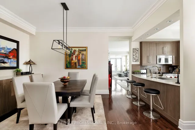 Additional image 21 of 9 Burnhamthorpe Cres Unit LPH7