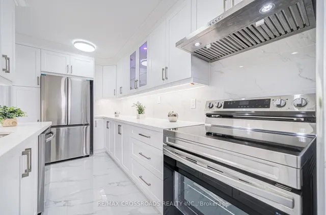 Additional image 25 of 3 Massey Sq Unit 2408