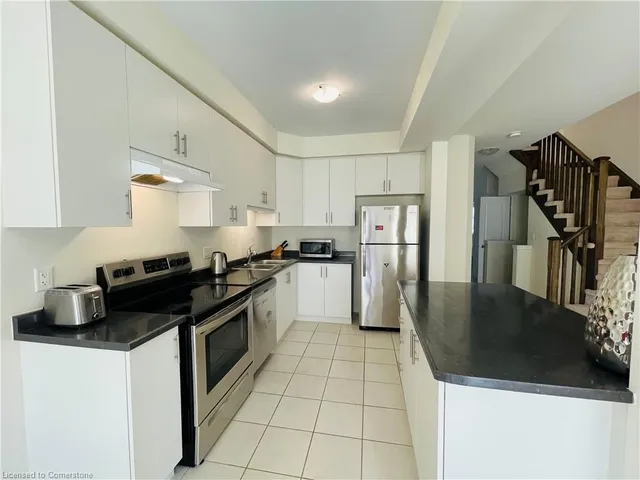 Additional image 4 of 11 Sharp Dr