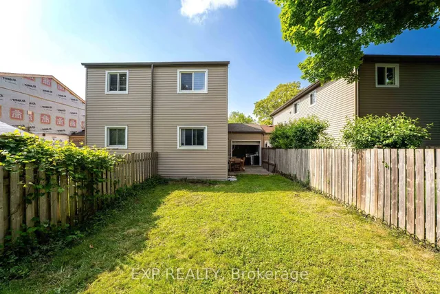 Additional image 32 of 178 Silver Aspen Cres
