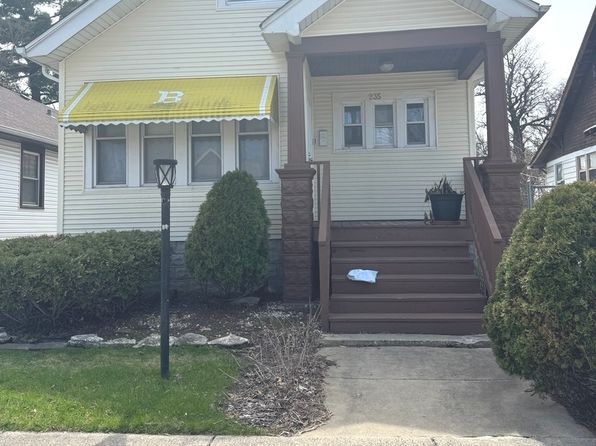235 W 105th St, Chicago, IL 60628