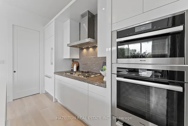 Additional image 11 of 36 Hazelton Ave Unit 4D