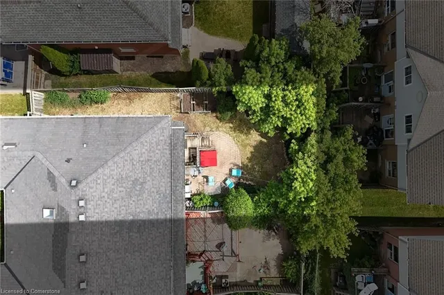 Additional image 32 of 67 Pinewoods Dr