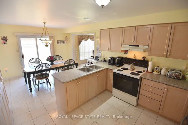 Additional image 18 of 13 Chianti Cres