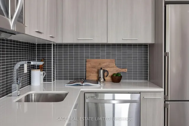 Additional image 14 of 105 George St Unit 1108