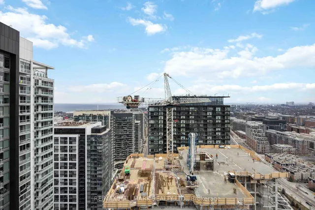 Additional image 35 of 50 Ordnance St Unit 3203