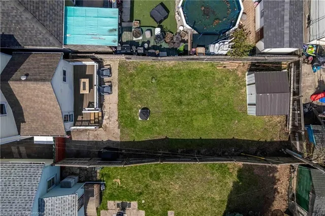 Additional image 32 of 50 Robins Ave