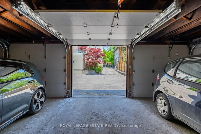 Additional image 47 of 21 Benlamond Ave Unit 4