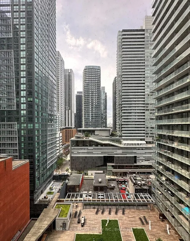 Additional image 18 of 15 Mercer St Unit 1105