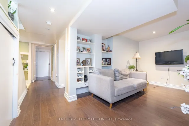 Additional image 33 of 61 Cordella Ave