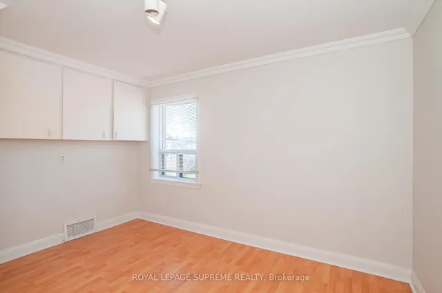 Additional image 10 of 184 Dunraven Dr