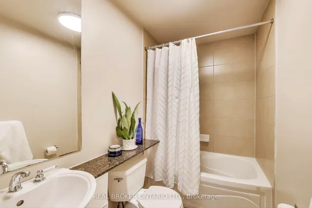 Additional image 21 of 397 Front St Unit 210