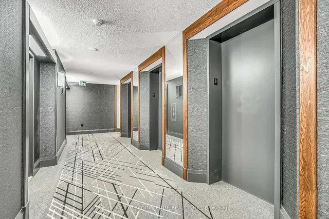 Additional image 4 of 705 King St Unit 805