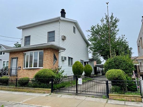 5380 72nd Pl, Flushing, NY 11378