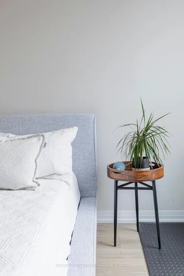 Additional image 17 of 120 Springvalley Cres Unit 208