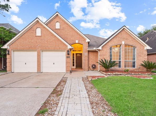 7624 Lone Meadow Ct, Houston, TX 77095