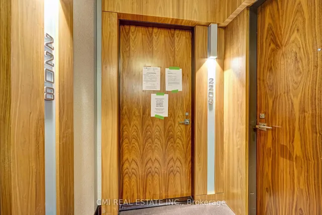 Additional image 3 of 36 Park Lawn Rd Unit 2209