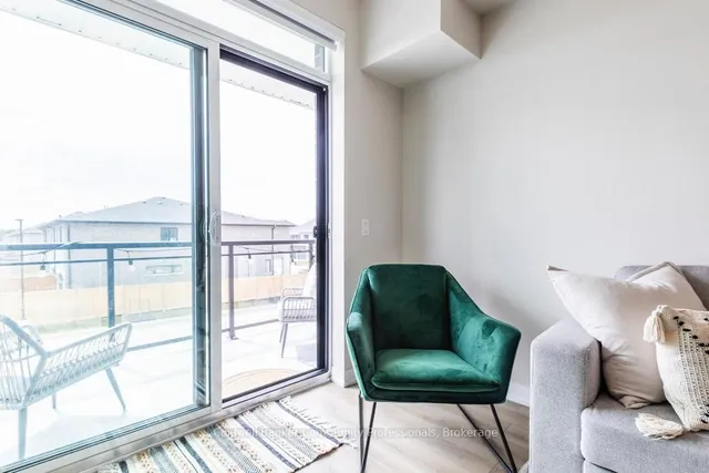 Additional image 4 of 120 Springvalley Cres Unit 208