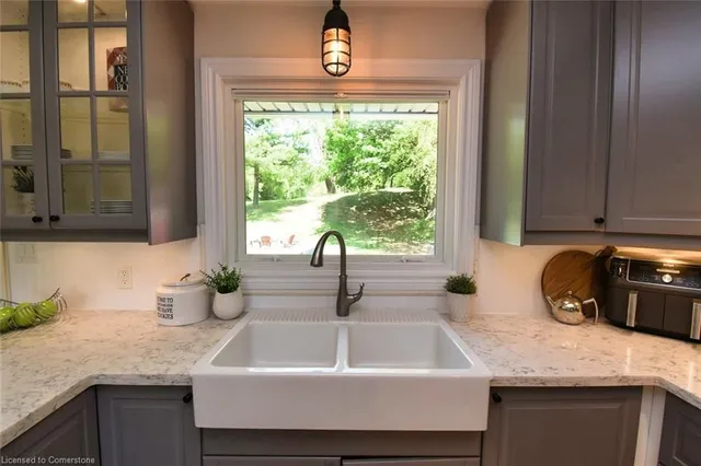 Additional image 16 of 5 Meldrum Ave