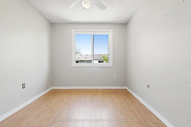 Additional image 24 of 262 KENORA Ave Unit 35