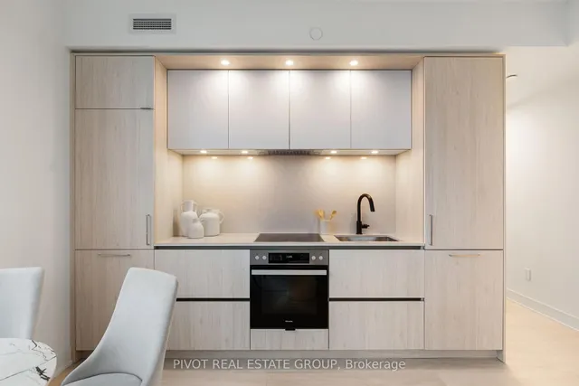 Additional image 9 of 35 Mercer St Unit 3912