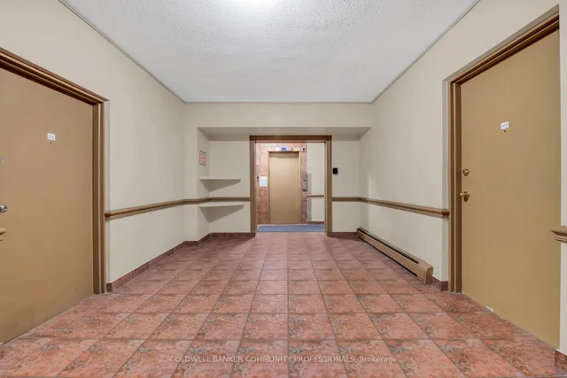 Additional image 43 of 141 Catharine St Unit 806
