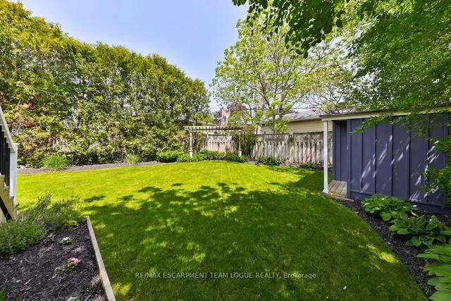 Additional image 46 of 50 Cornell Ave