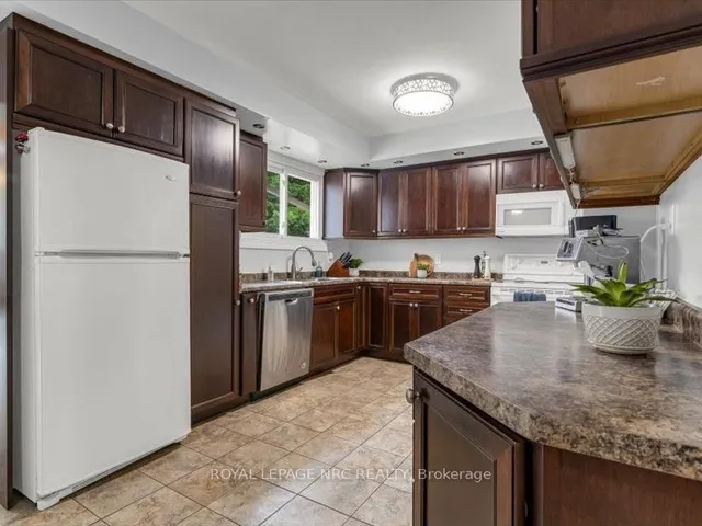 Additional image 7 of 39 Meadowlark St