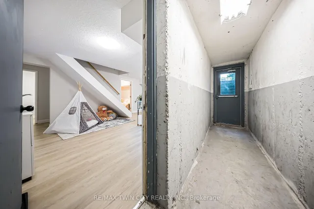 Additional image 24 of 391 Pioneer Dr Unit 3