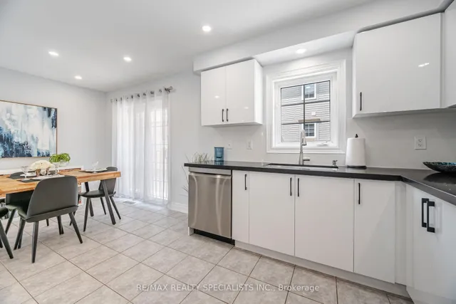 Additional image 20 of 2341 Parkhaven Blvd Unit 13