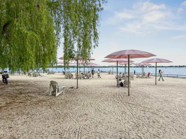 Additional image 47 of 65 Harbour Sq Unit 3206