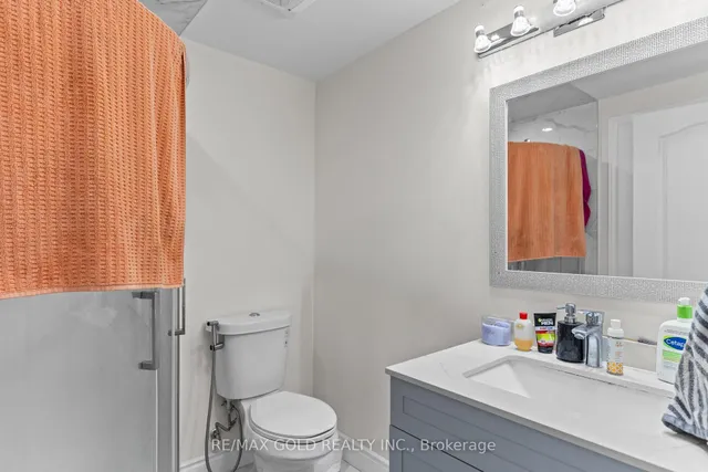 Additional image 40 of 8420 Creditview Rd