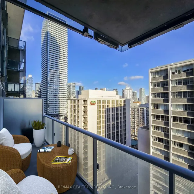 Additional image 11 of 7 Grenville St Unit 1909