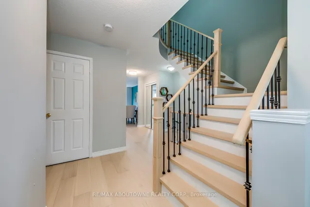 Additional image 16 of 5090 Fairview St Unit 58