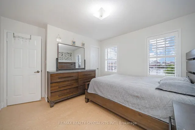 Additional image 32 of 227 Valleyway Dr