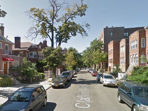 2800 Claflin Ave, Bronx, NY 10468