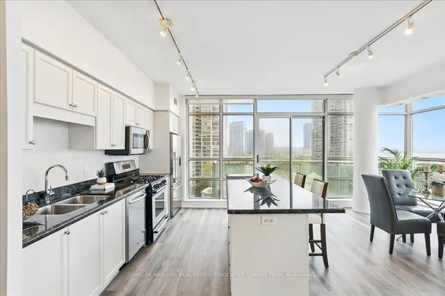 Additional image 9 of 5 Marine Parade Dr Unit 912