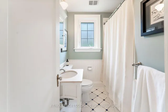 Additional image 33 of 444 Prince Edward Dr