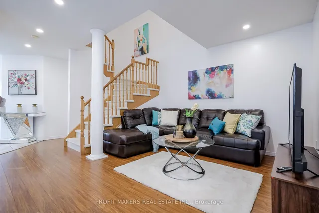 Additional image 5 of 64 Tiller Tr