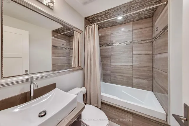 Additional image 37 of 474 Sutherland Dr