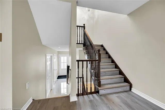 Additional image 20 of 1198 Upper Wentworth St