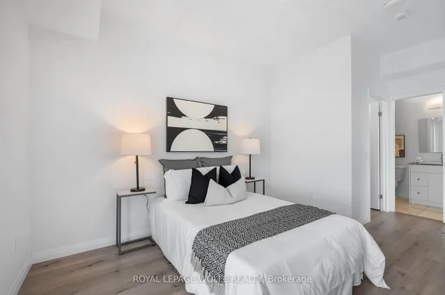 Additional image 12 of 60 Charles St Unit 2405