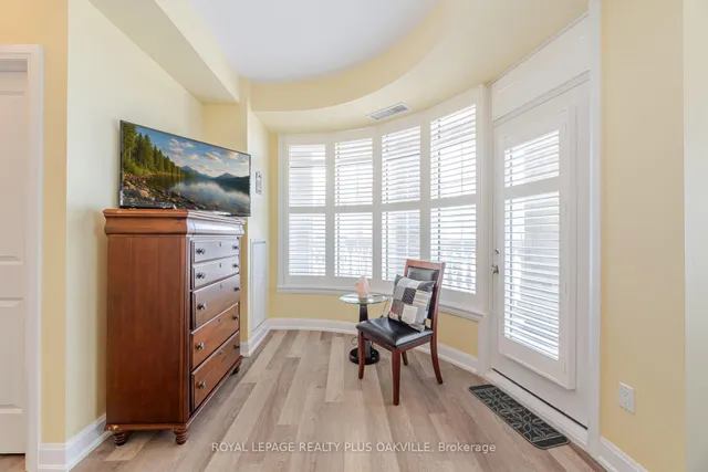 Additional image 23 of 216 Oak Park Blvd Unit 325