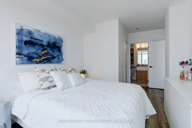 Additional image 19 of 5 Mariner Terr Unit 2605