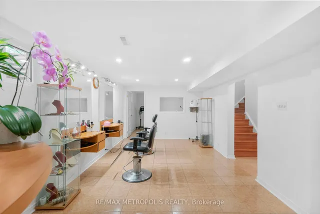 Additional image 44 of 267 Ingleton Blvd