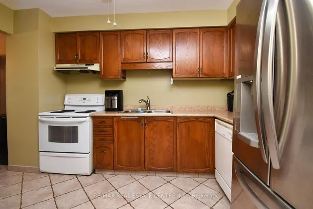 Additional image 9 of 1675 Upper Gage Ave Unit 56