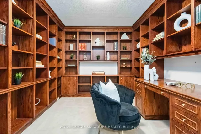 Additional image 32 of 160 Frederick St Unit 703