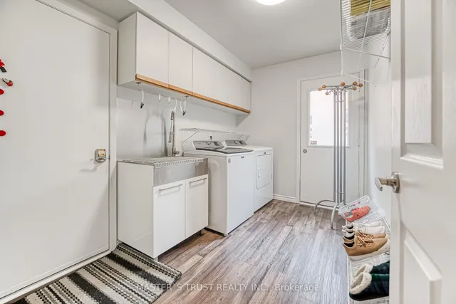 Additional image 26 of 2108 Grenville Dr