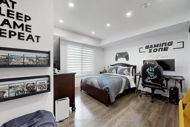 Additional image 35 of 15 Forbes Ave Unit 2