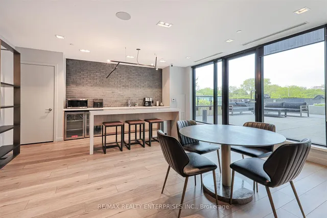 Additional image 26 of 7 Smith Cres Unit 410